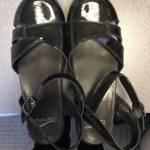 Great Dansko Sandal Clog!